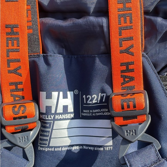 Helly Hensen kids snowsuit sz 7. - Picture 5 of 6